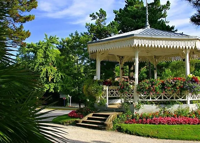 Lejlighed - Superbe T3 Avec Terrasse, Piscine Et Parking Securise - 6 Personnes - Fr-1-420-33 Arcachon