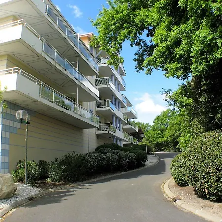Apartament - Superbe T3 Avec Terrasse, Piscine Et Parking Securise - 6 Personnes - Fr-1-420-33 *