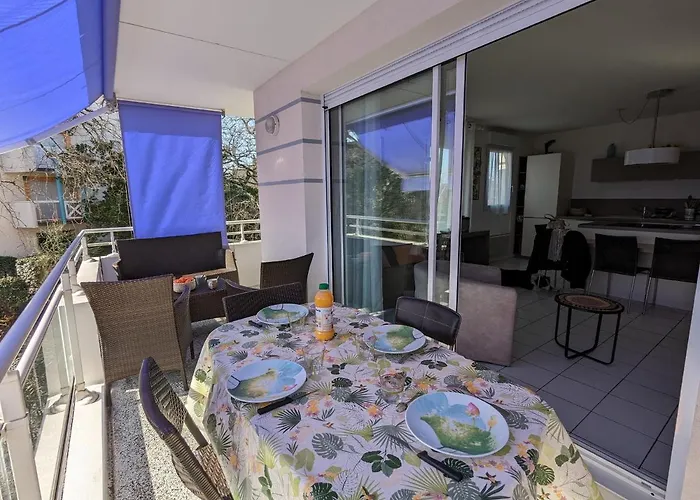 - Superbe T3 Avec Terrasse, Piscine Et Parking Securise - 6 Personnes - Fr-1-420-33 Apartament *
